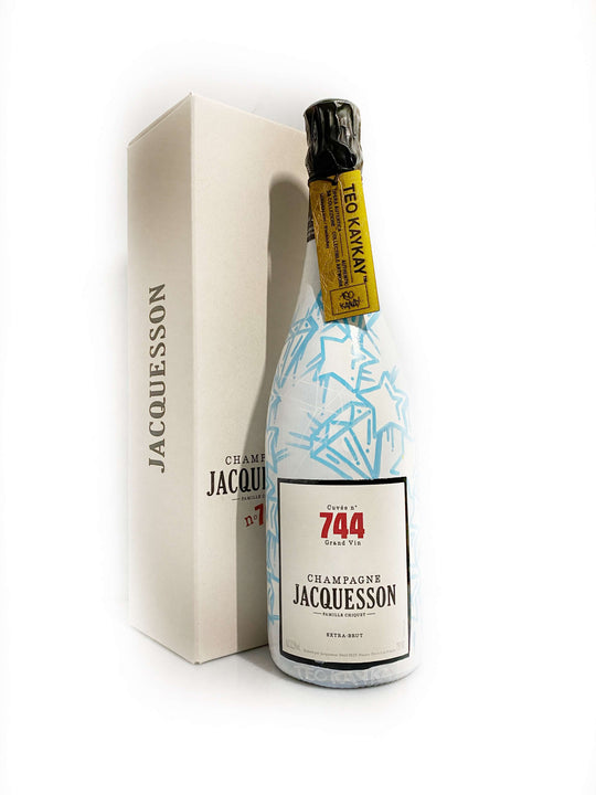 Jacquesson 744 Wizard White to Blue